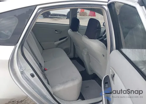 2014 Toyota Prius Two z USA, uszkodzony, nr VIN JTDKN3DU8E0365820